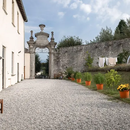 La Derta Alloggio per agriturismo *