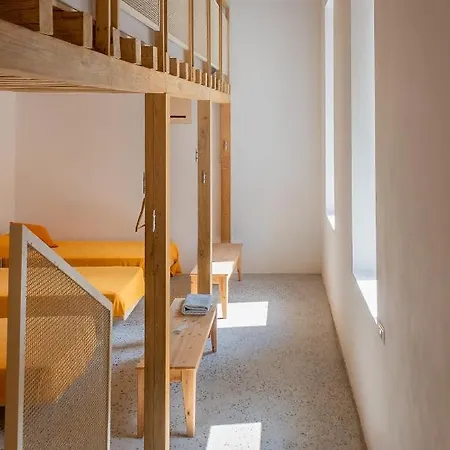 Lantgård La Derta *